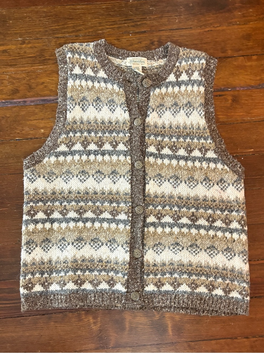 Vintage St John’s Bay gray brown taupe striped sweater vest size L
